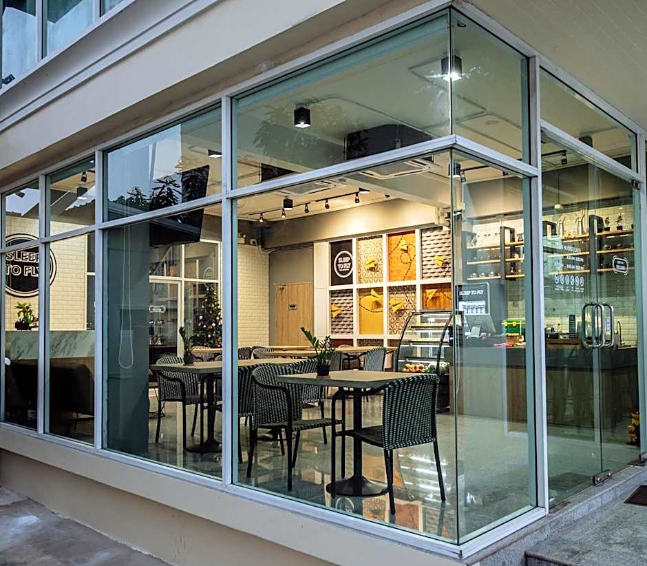 SLEEP TO FLY HOTEL & HOSTEL suvarnabhumi airport