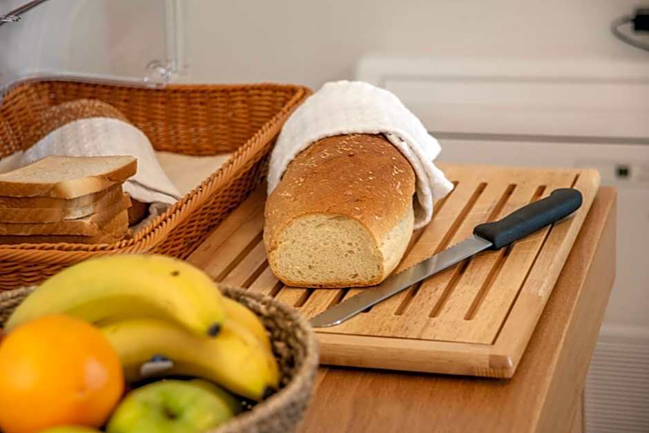 Sampatiki Suites & Spa - Luxury Seaview Suites - Opened 2024