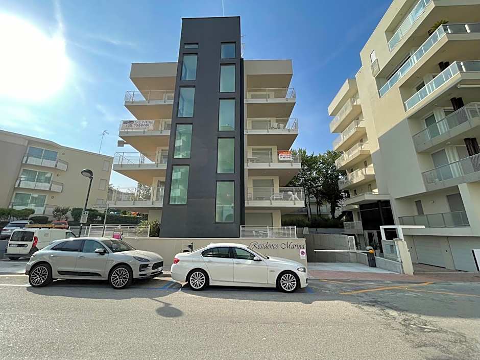 Marina Dream Beach Apartments with Sea View Terrace - Agenzia Cocal