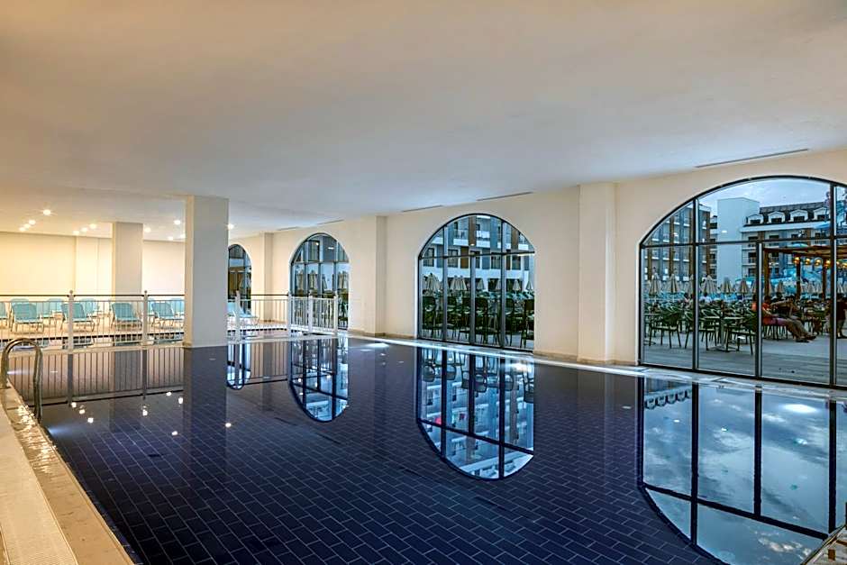 Arcanus Hotels Trendline Side