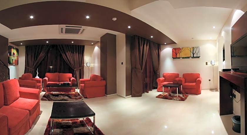 Raoum Inn Hail