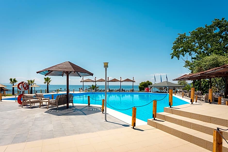 Kamari Beach Hotel