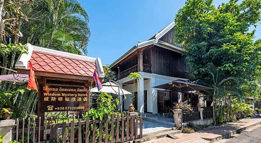 wisdom mystery hotel