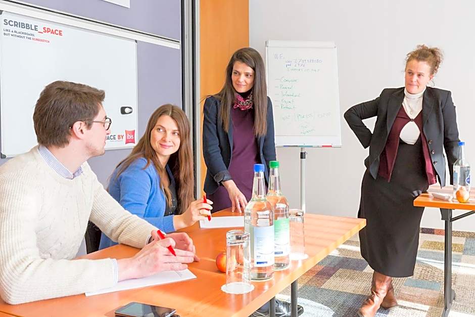 ibis Zurich Messe Airport