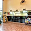 Econo Lodge Andrews Afb