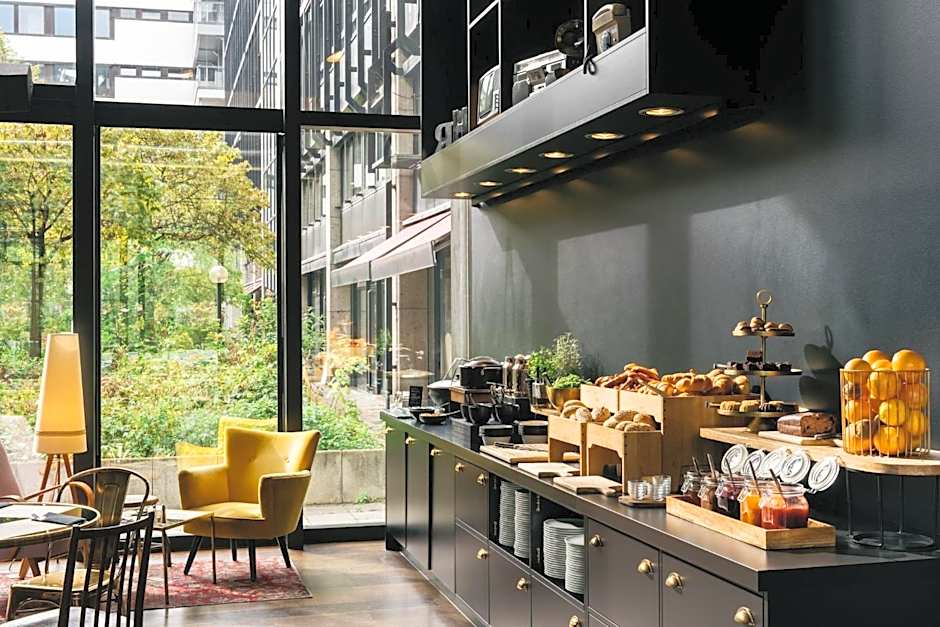 Ruby Lilly Hotel Munich