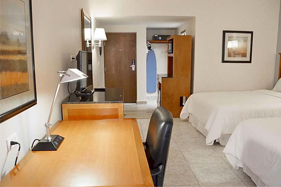 Days Inn by Wyndham Piedras Negras