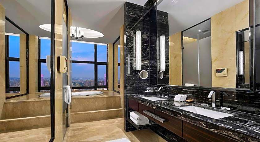 Hilton Zhongshan Downtown