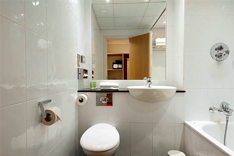 Best Western Plus Milford Hotel