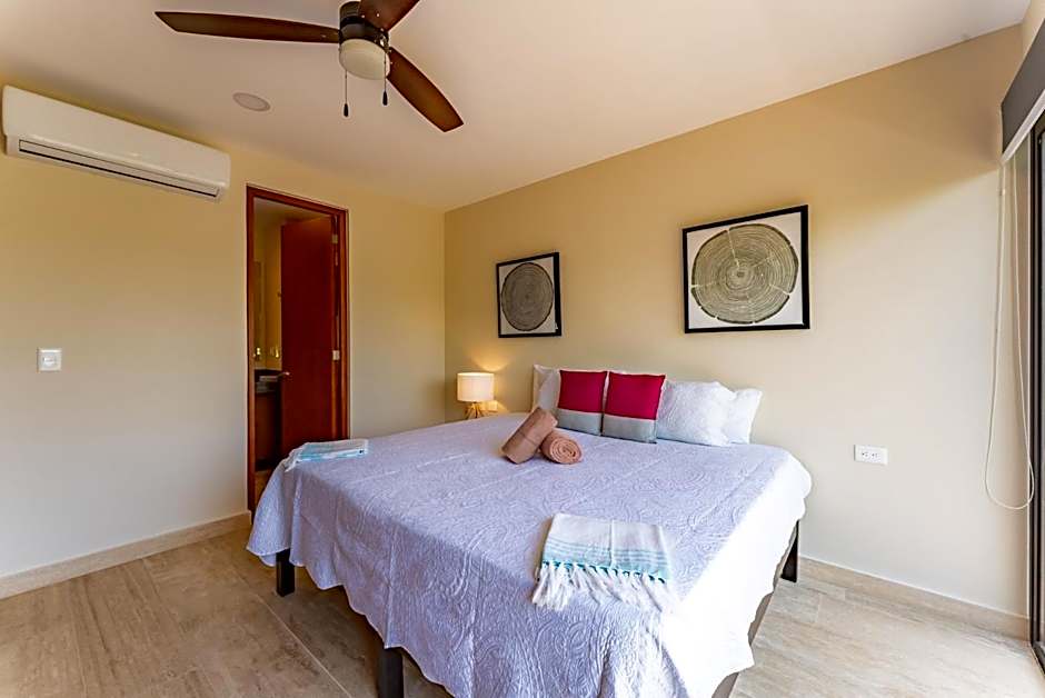 Luxury Apt Gym Jacuzzi WIFI Starlink