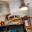 Base Serviced Apartments - Cumberland Street