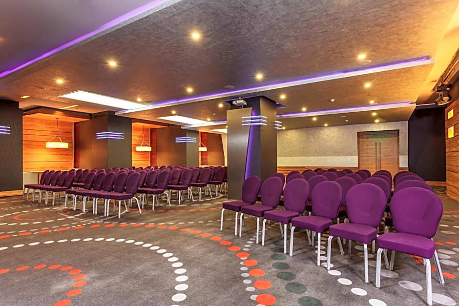 Sheraton Bucharest Hotel