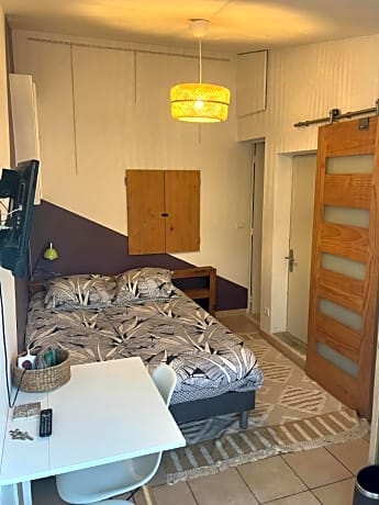 Le Nid Castries - Charmant logement complet et équipé Centre Castries proche Montpellier