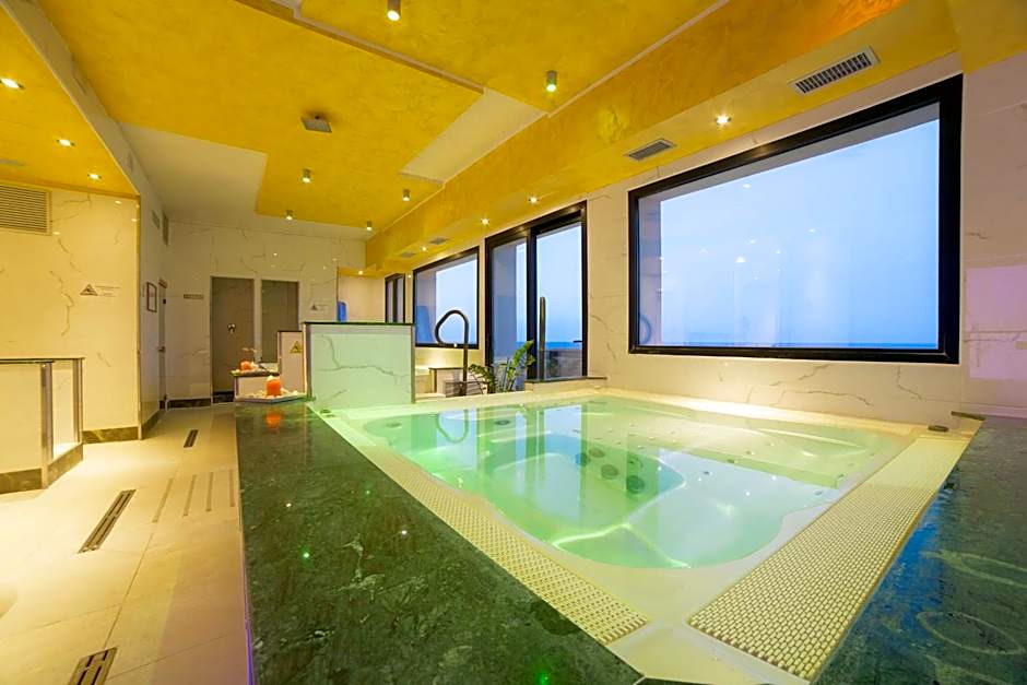 Hotel Diplomat Palace