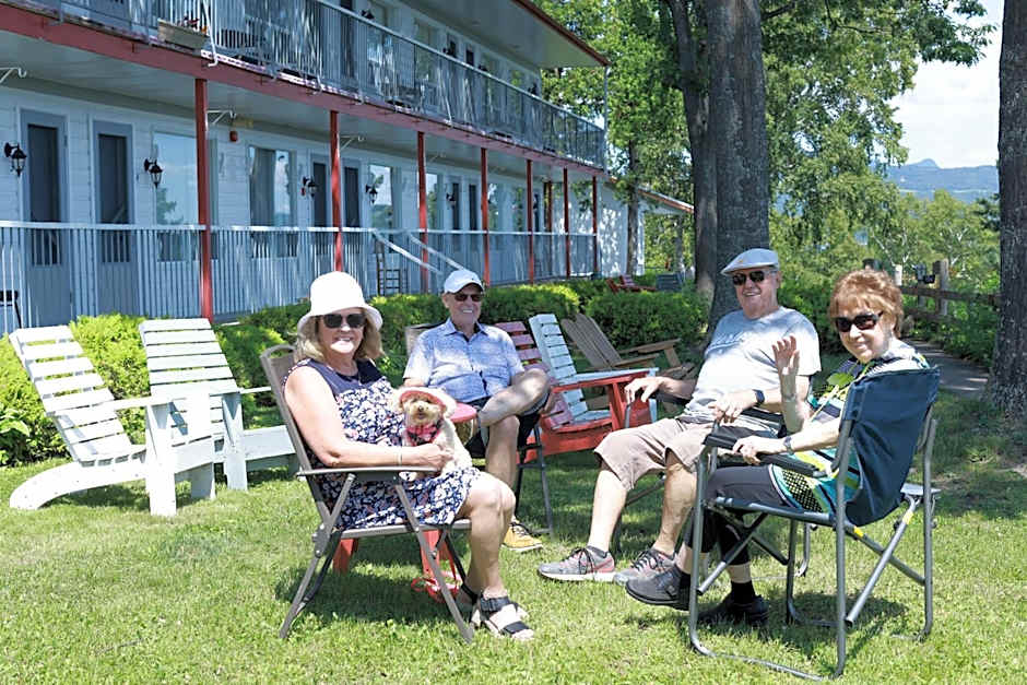 Hotel La Roche Pleureuse