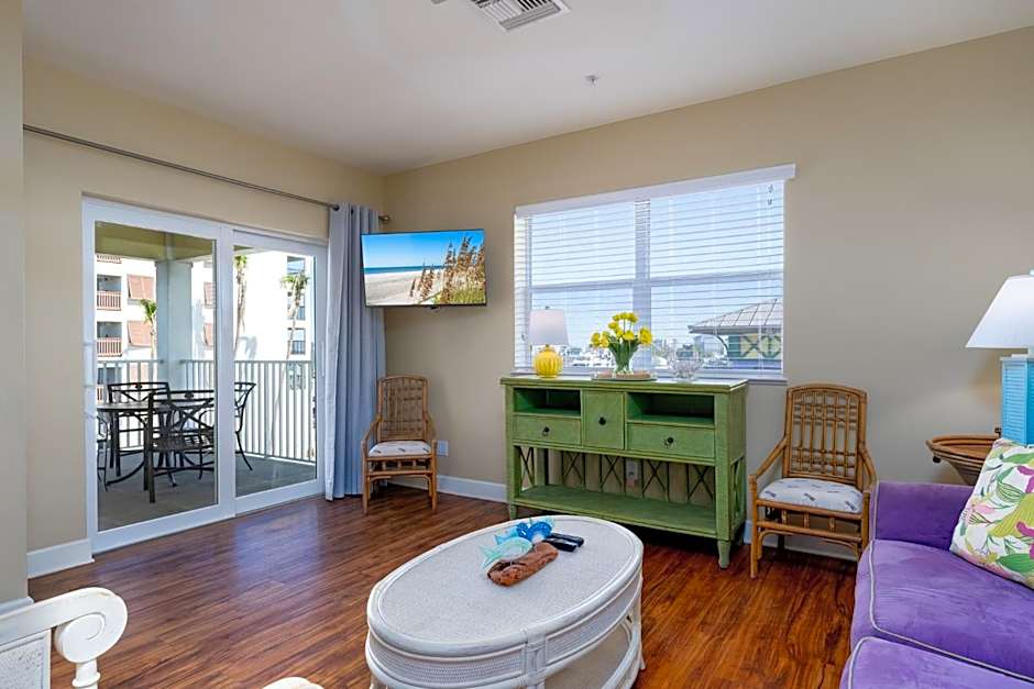 Harbour House at the Inn 306