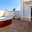 Sundeck Hotel