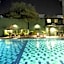 Hotel Casamara - Center Point Kandy