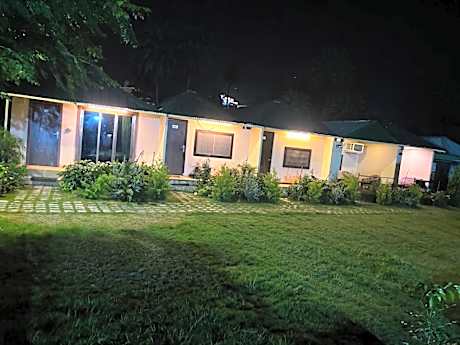 Royal Garden Retreat Resort & Swimming pool