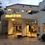 Side Palm D'or Hotel