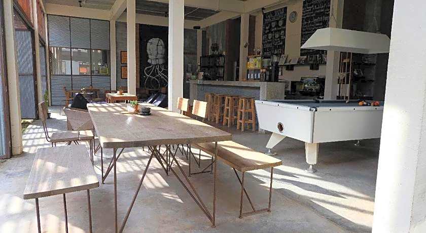 Samatha Bed & Breakfast