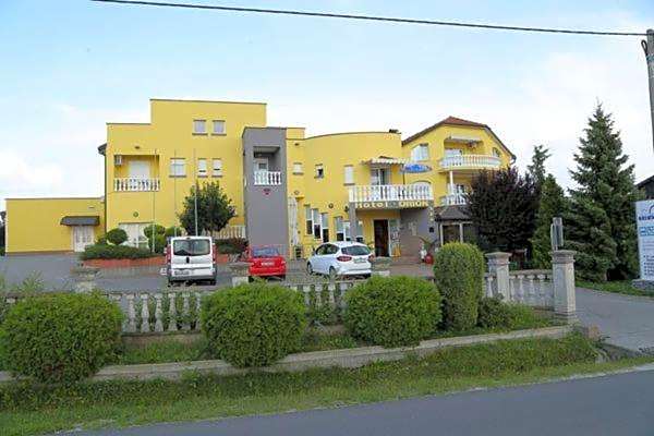 Hotel Orion