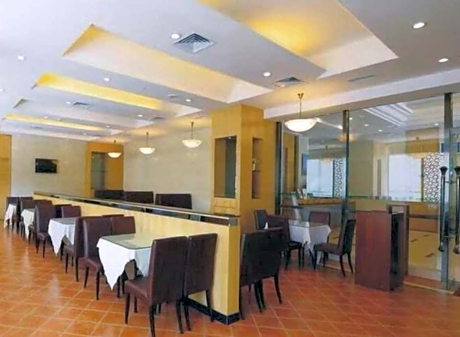 GreenTree Inn GuangDong DongGuan HouJie Business Hotel