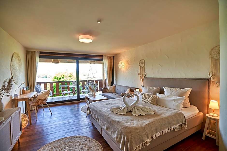 Photo 1 of 10 of Lieblingsplatz Parey - Strandhaus Hotel