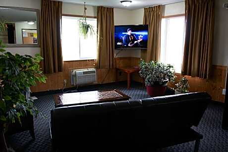 Queen Room with Two Queen Beds - Smoking