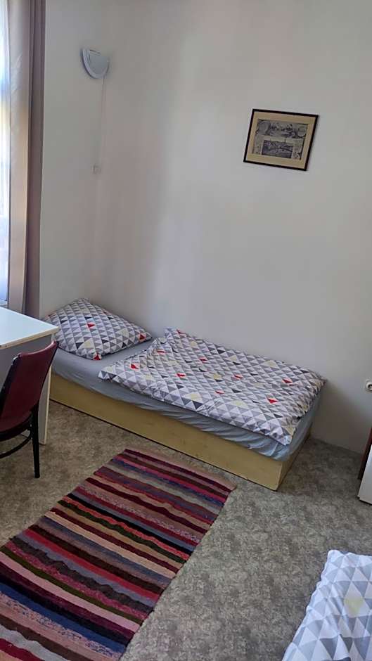 Nároďák Jaroměř ,UBYTOVÁNÍ