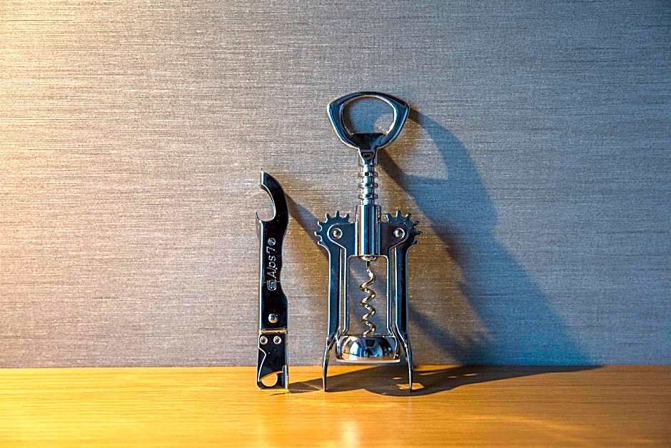 LAMP LIGHT BOOKS HOTEL nagoya