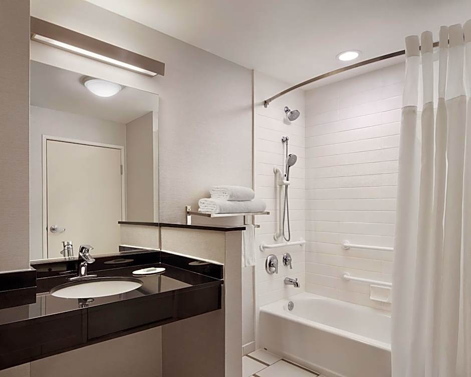 Fairfield Inn & Suites by Marriott El Paso Airport