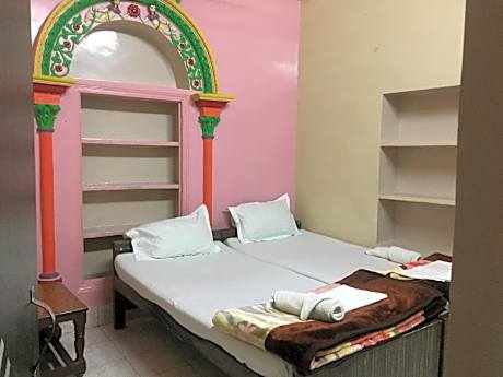 Double Room with Private External Bathroom