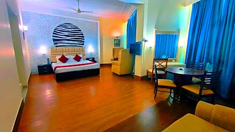 Superior Family Room