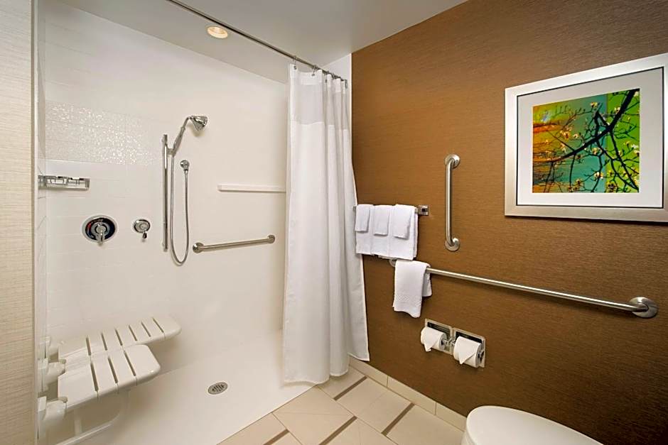 Fairfield Inn & Suites by Marriott Arundel Mills BWI Airport