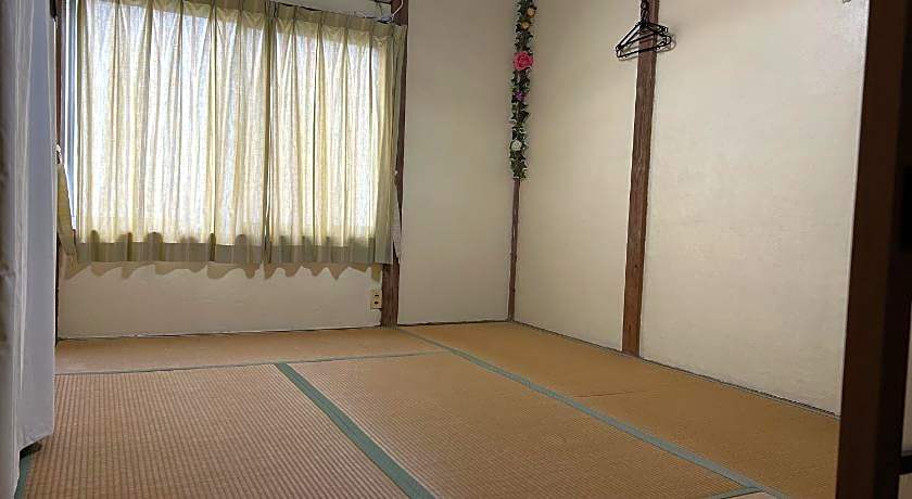 Tentsuku Guesthouse