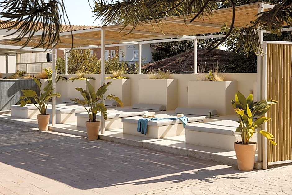 Island Kavos Annex studios