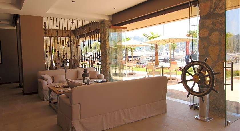 Marti Hemithea Hotel