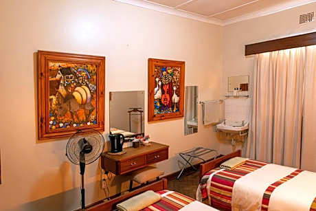 Twin Room with Bathroom