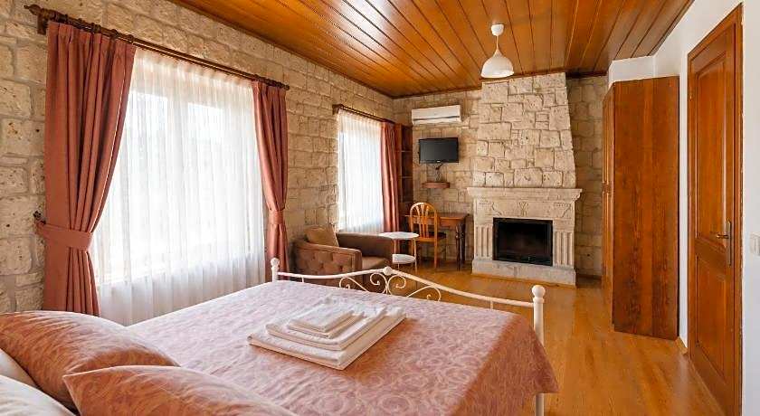 Alayaz Hotel