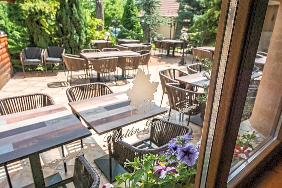 Platan Garden Rooms & Restaurant