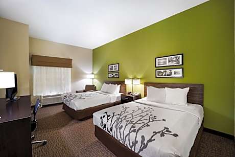 Queen Room with Two Queen Beds - Non-Smoking