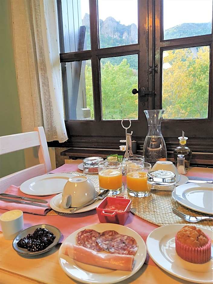 Hotel Rural El Mirador de los Pirineos