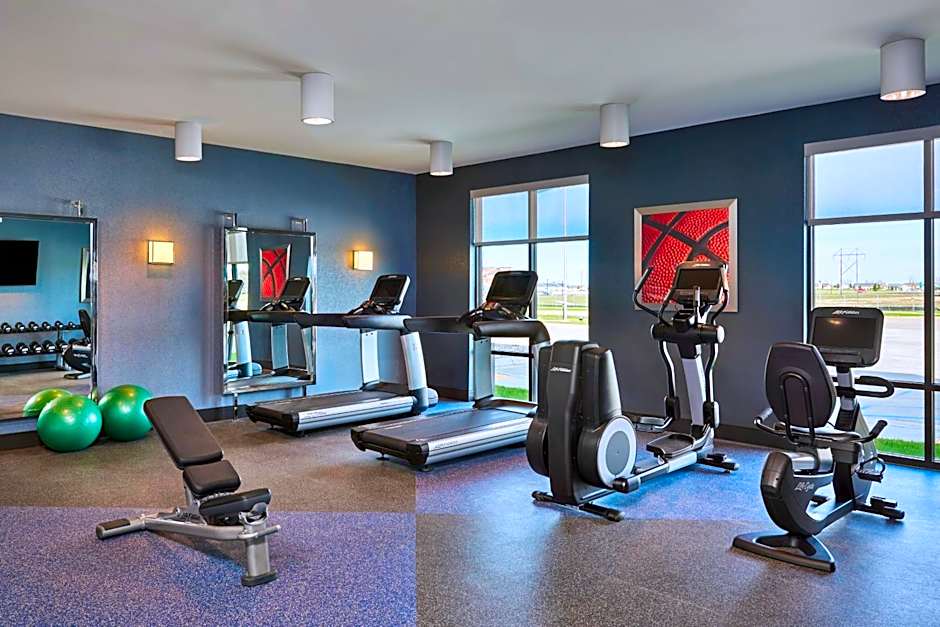 Four Points by Sheraton Fargo Medical Center