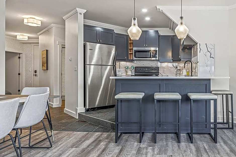 Mountain Vista Escape Downtown