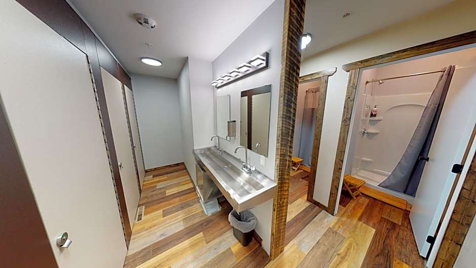 Pintler's Portal Hostel