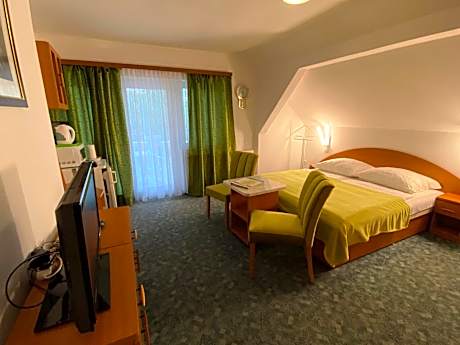 Deluxe Double Room with Balcony