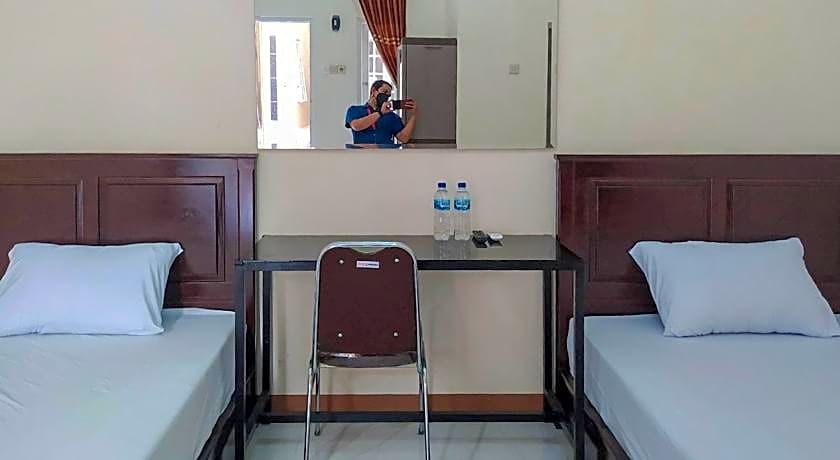 RedDoorz Syariah near Exit Tol Pemalang