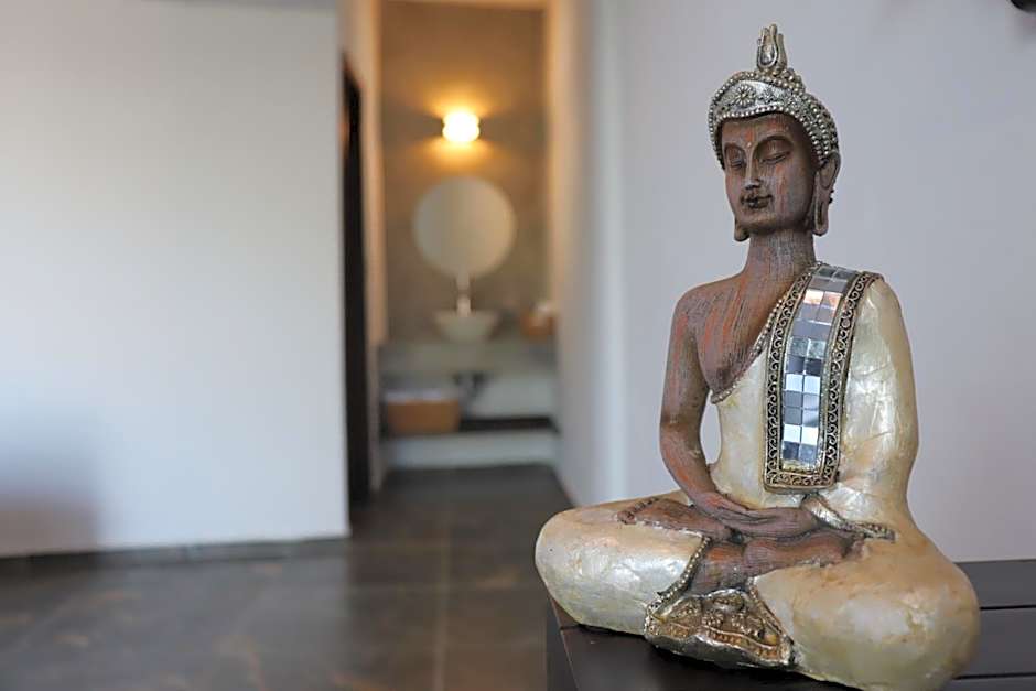 Hotel Lunazul In Costa Esmeralda