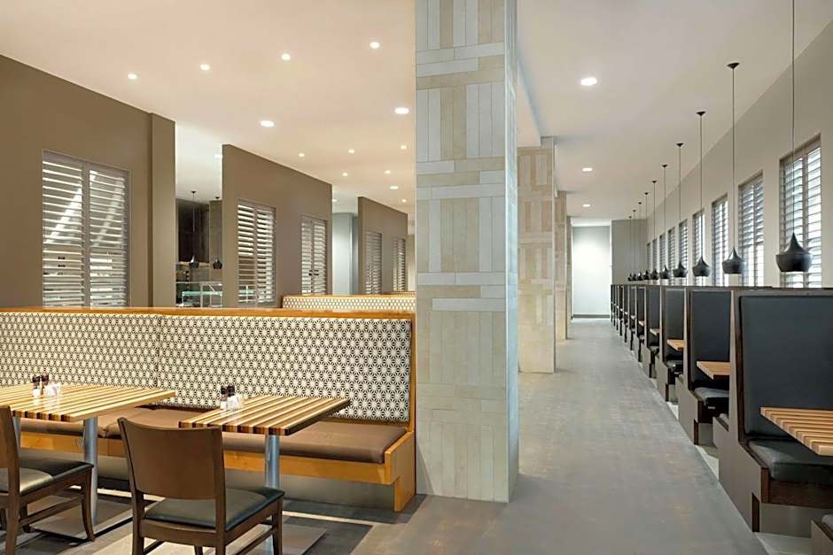 Embassy Suites By Hilton Charlotte/Ayrsley